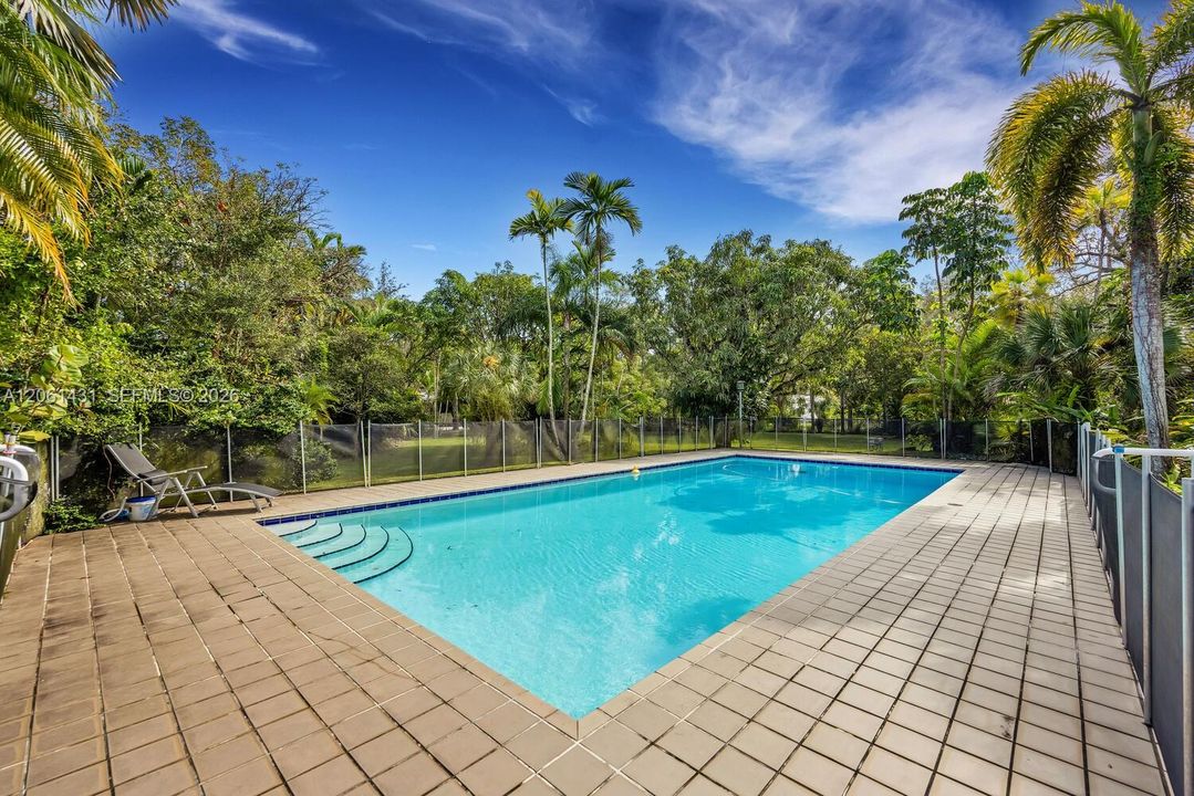 For Rent: $7,100 (2 beds, 2 baths, 1840 Square Feet)