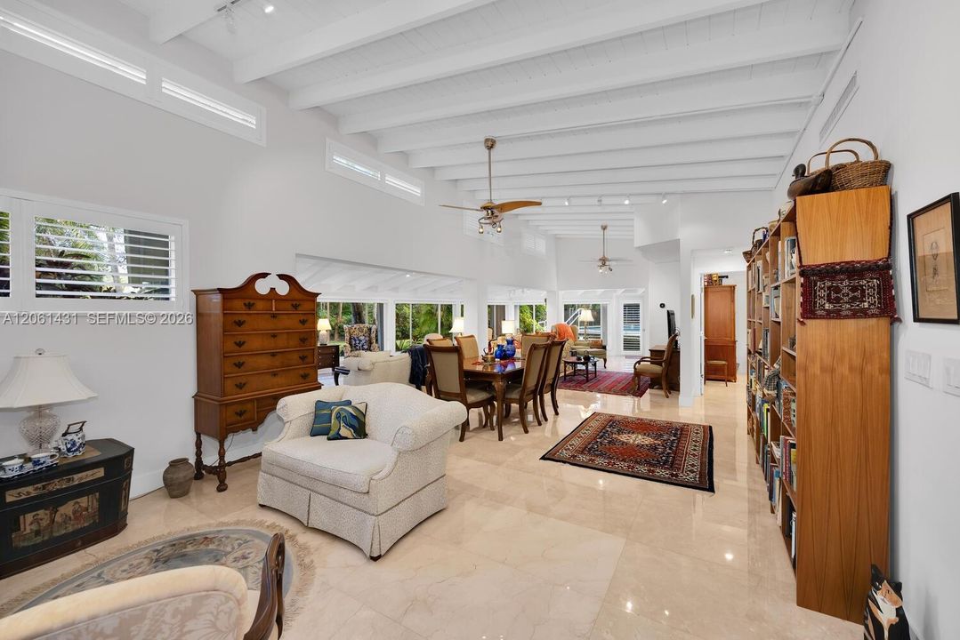 For Rent: $7,100 (2 beds, 2 baths, 1840 Square Feet)