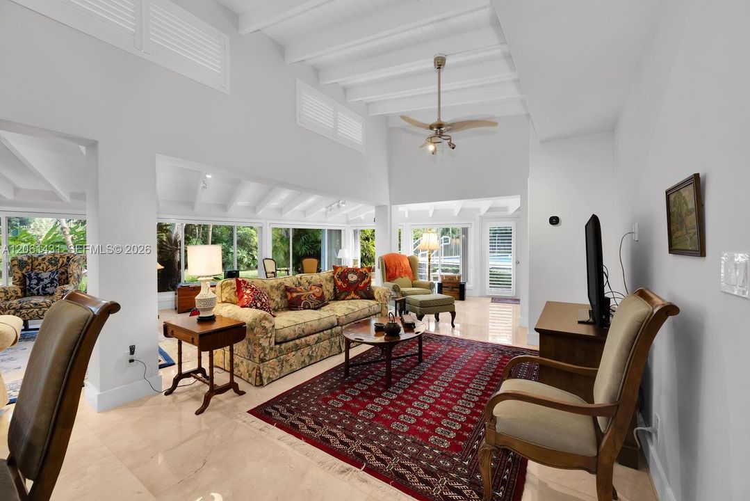 For Rent: $7,100 (2 beds, 2 baths, 1840 Square Feet)