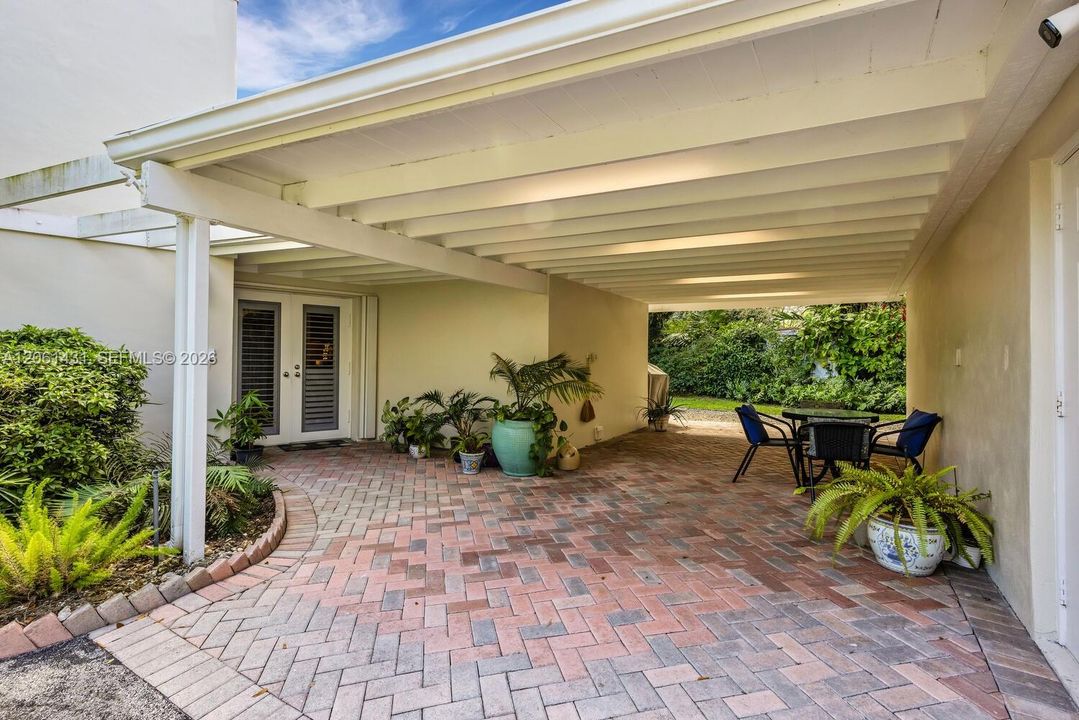 For Rent: $7,100 (2 beds, 2 baths, 1840 Square Feet)