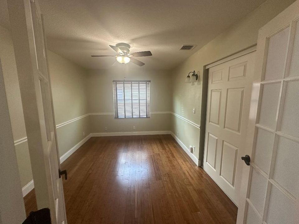1st bedroom