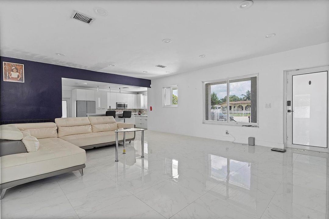 17840 NW 28 Ct, Miami Gardens, Fl 33056
