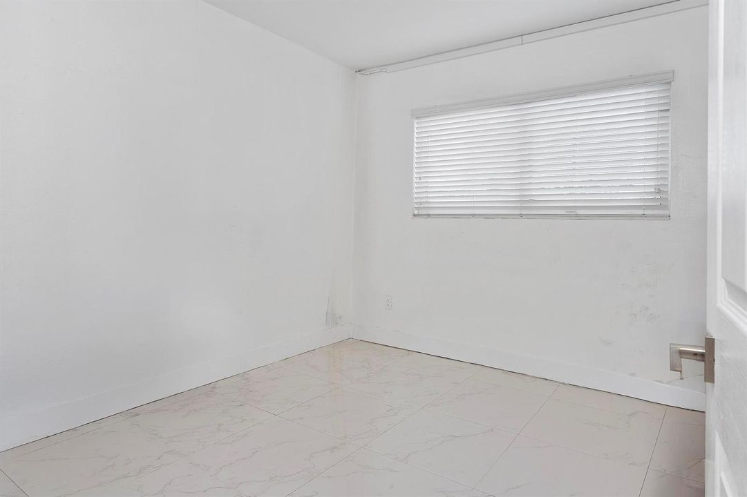 17840 NW 28 Ct, Miami Gardens, Fl 33056