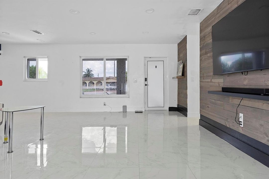 17840 NW 28 Ct, Miami Gardens, Fl 33056