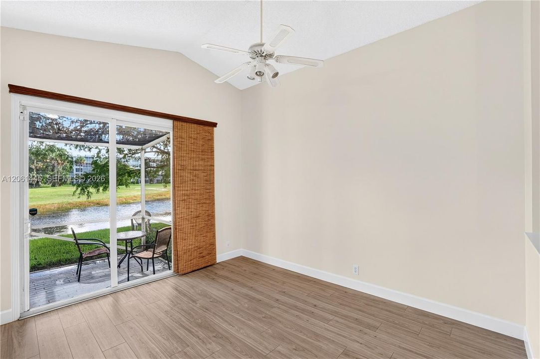 En Venta: $669,000 (3 camas, 2 baños, 1546 Pies cuadrados)