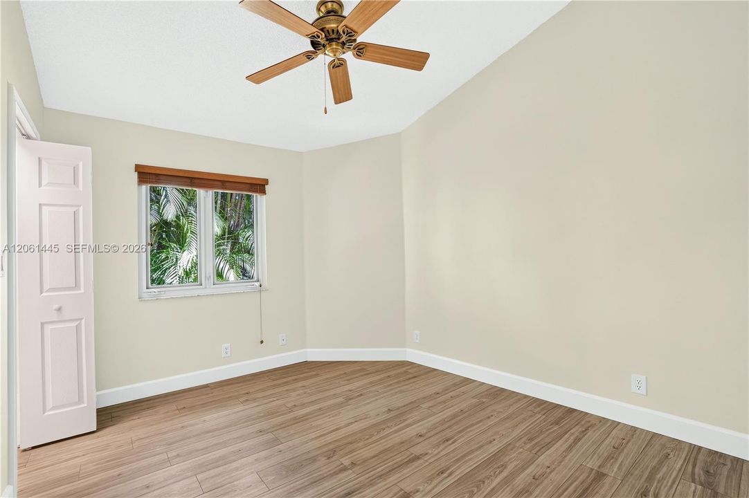 En Venta: $669,000 (3 camas, 2 baños, 1546 Pies cuadrados)