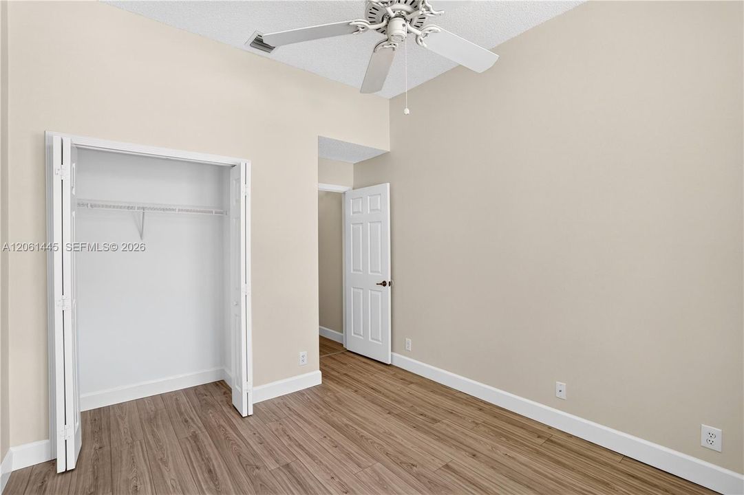 En Venta: $669,000 (3 camas, 2 baños, 1546 Pies cuadrados)