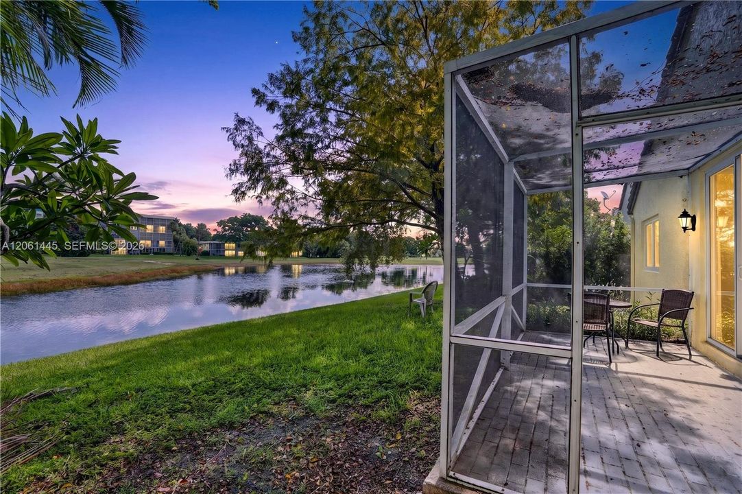 En Venta: $669,000 (3 camas, 2 baños, 1546 Pies cuadrados)