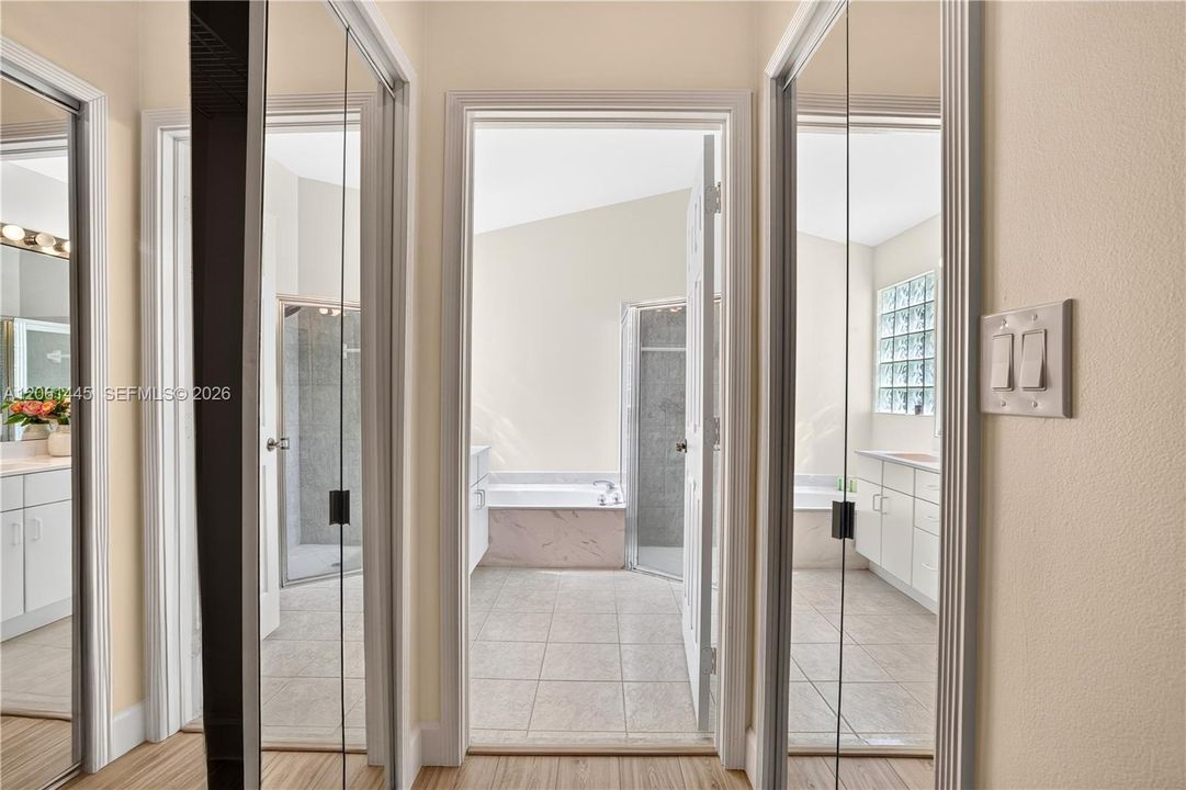 En Venta: $669,000 (3 camas, 2 baños, 1546 Pies cuadrados)
