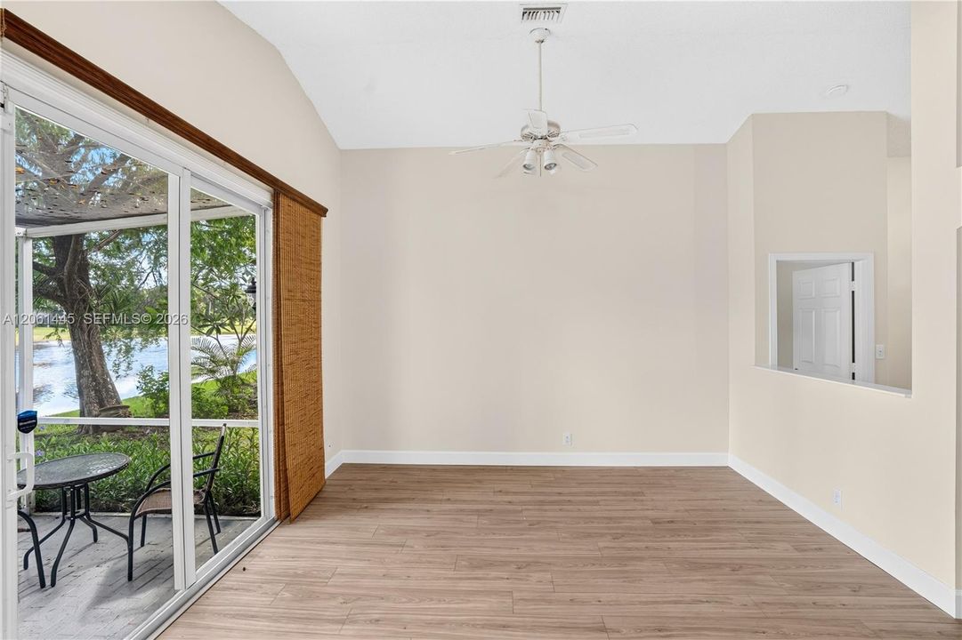 En Venta: $669,000 (3 camas, 2 baños, 1546 Pies cuadrados)