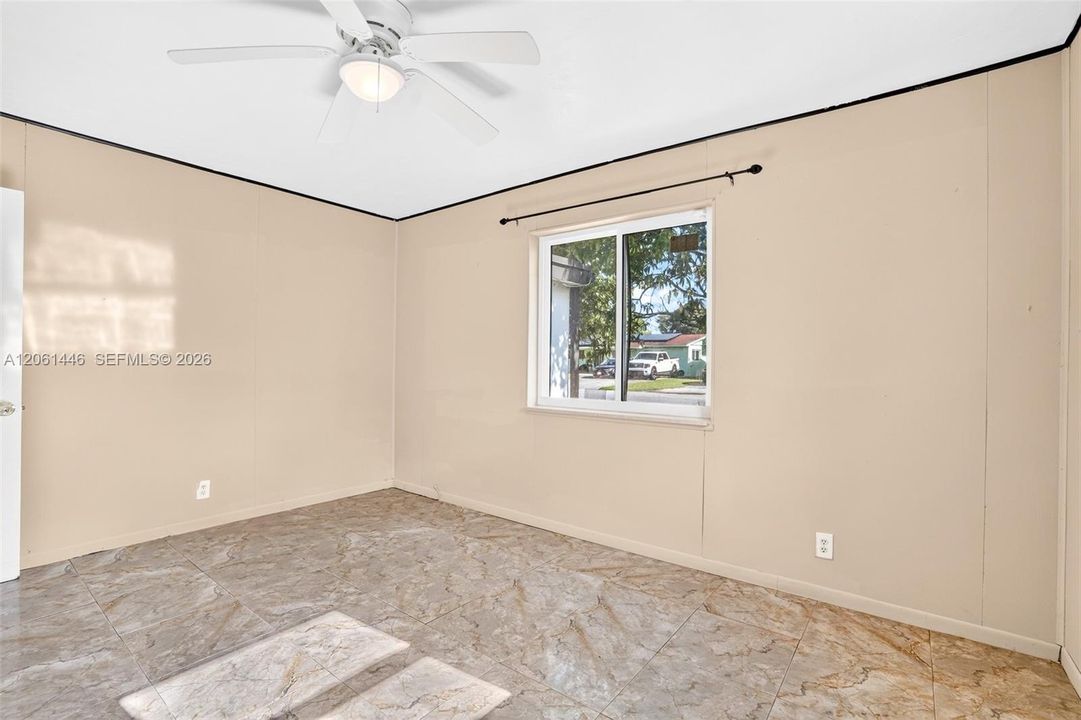 2nd Bedroom