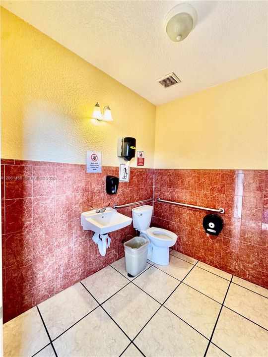 For Rent: $6,500 (0 beds, 0 baths, 0 Square Feet)