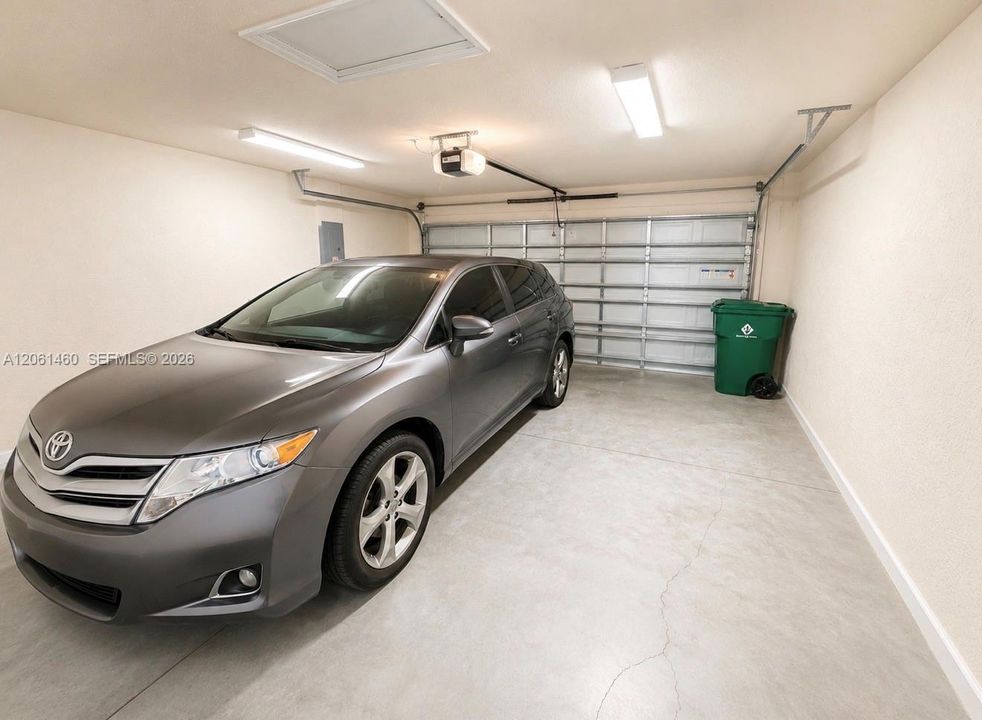 En Venta: $299,990 (3 camas, 2 baños, 1364 Pies cuadrados)