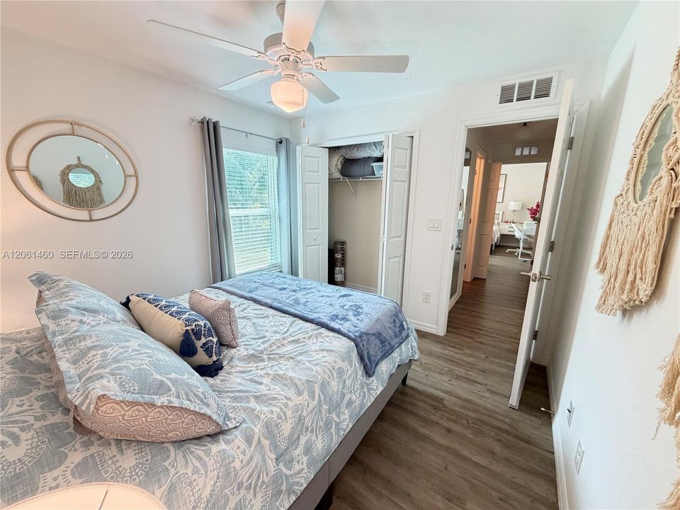 En Venta: $299,990 (3 camas, 2 baños, 1364 Pies cuadrados)