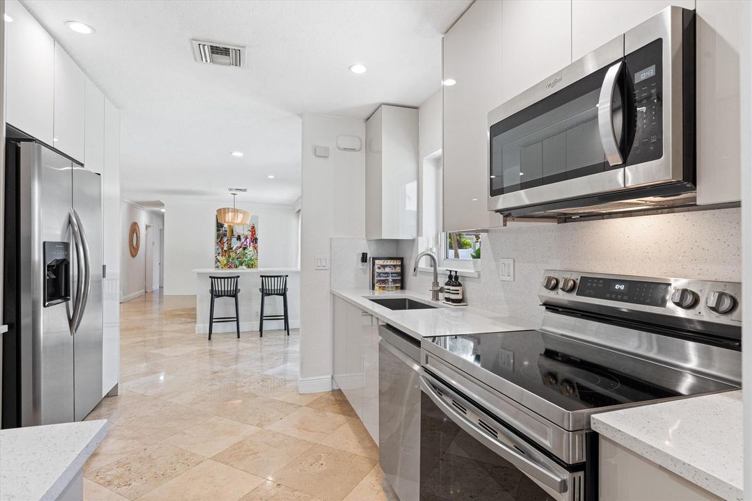 10-2740 NE 25th Place Ft. Lauderdale, FL