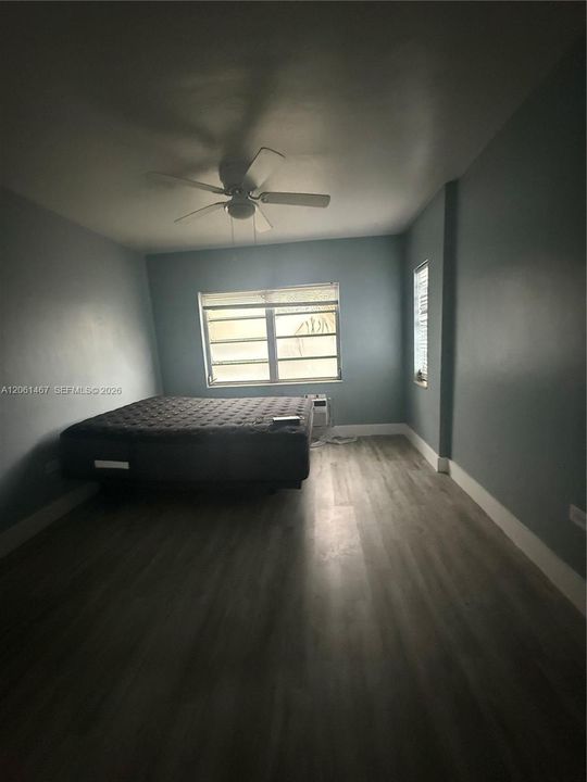 В аренду: $1,900 (1 спален, 1 ванн, 700 Квадратных фут)