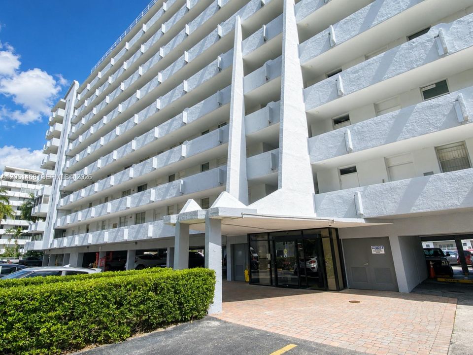 En Venta: $259,900 (2 camas, 1 baños, 1110 Pies cuadrados)