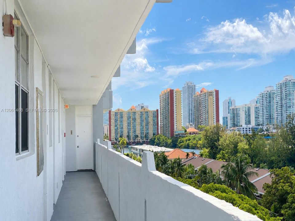En Venta: $259,900 (2 camas, 1 baños, 1110 Pies cuadrados)