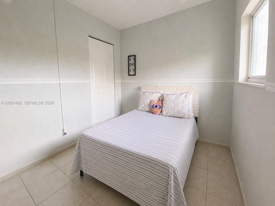 En Venta: $259,900 (2 camas, 1 baños, 1110 Pies cuadrados)