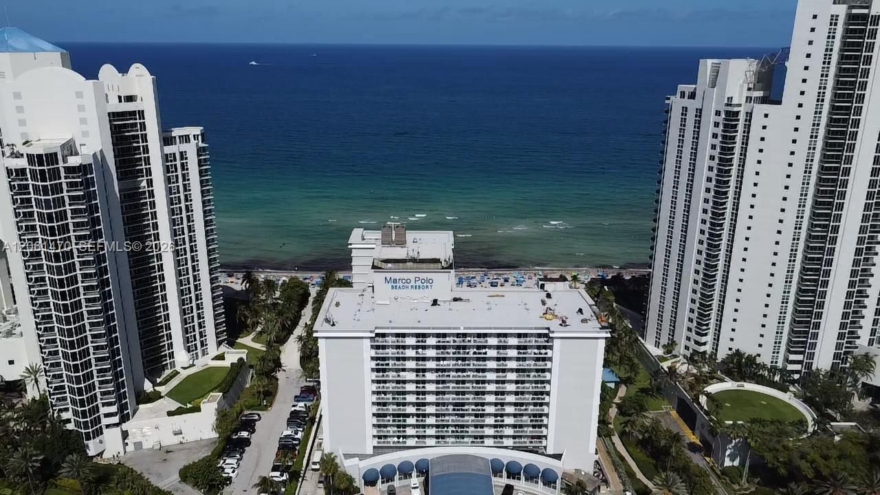 На продажу: $139,000 (0 спален, 1 ванн, 410 Квадратных фут)