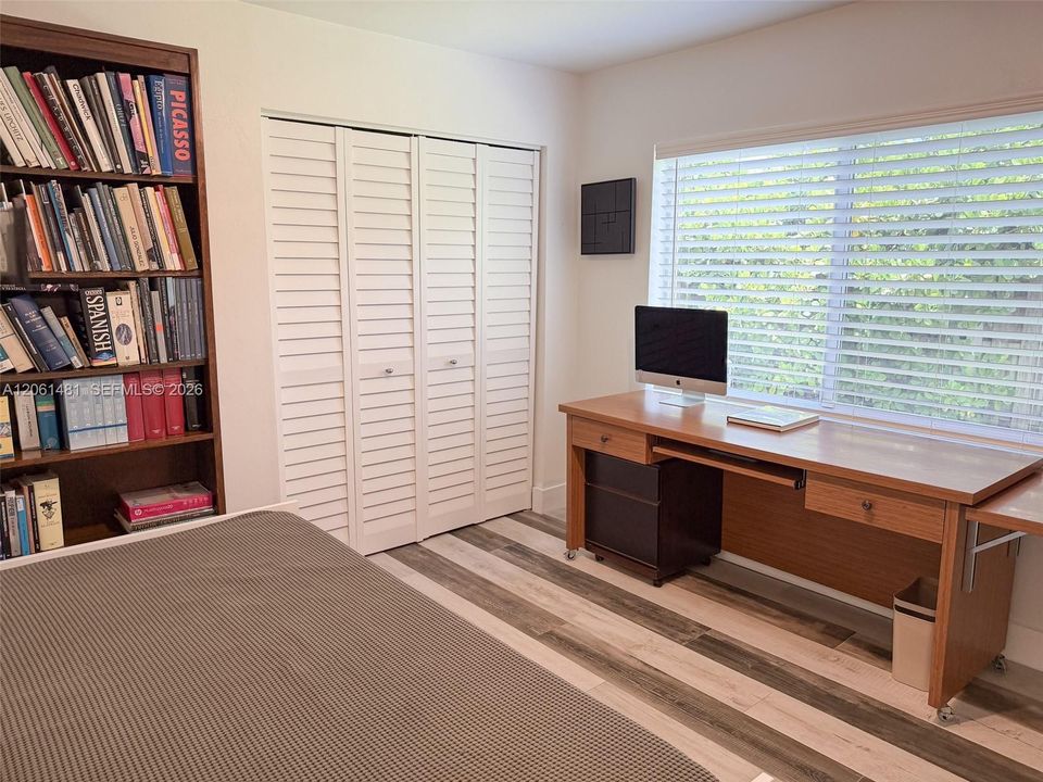 For Sale: $1,375,000 (4 beds, 3 baths, 2220 Square Feet)
