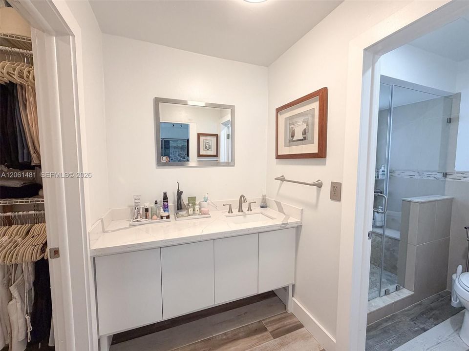 For Sale: $1,375,000 (4 beds, 3 baths, 2220 Square Feet)
