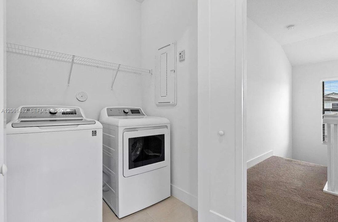 En Renta: $4,000 (3 camas, 2 baños, 1809 Pies cuadrados)
