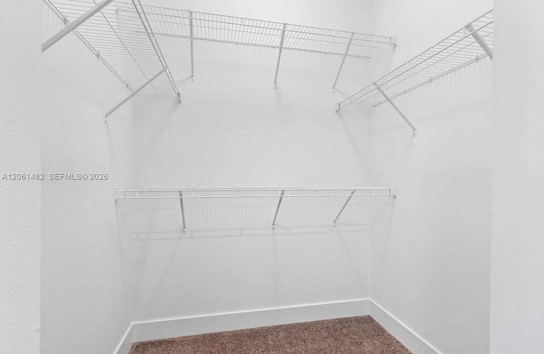 En Renta: $4,000 (3 camas, 2 baños, 1809 Pies cuadrados)