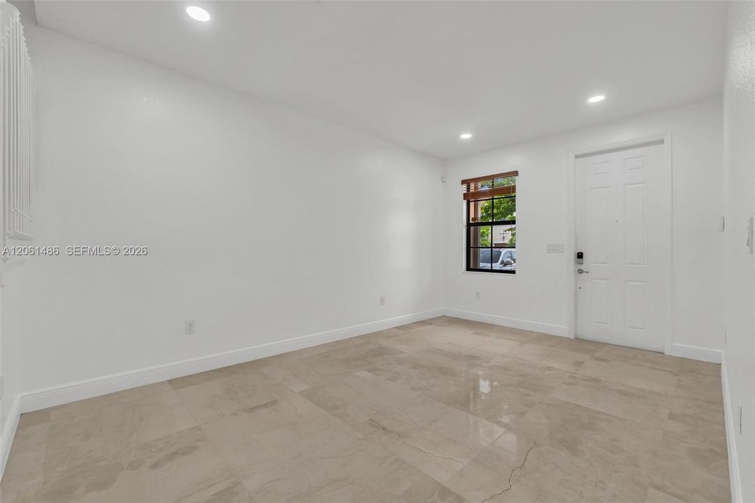 For Sale: $570,000 (4 beds, 2 baths, 1862 Square Feet)