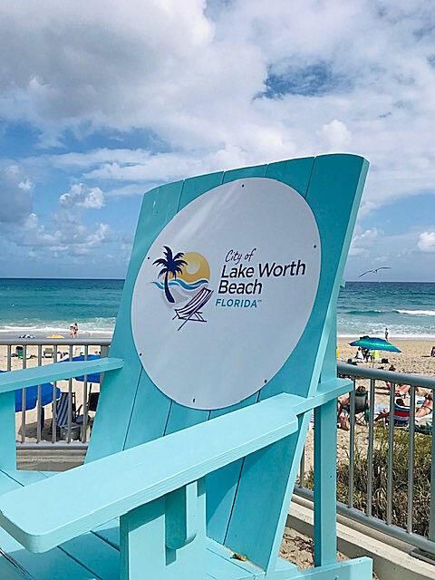 LWB beach chair
