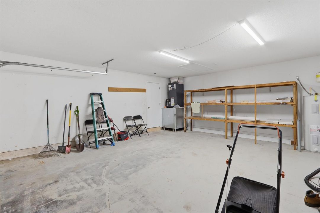 47_46. garage