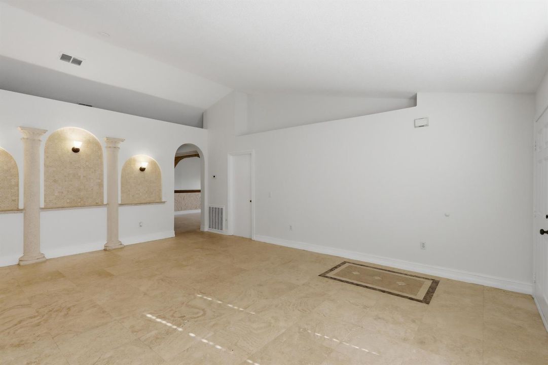 7_7. living room