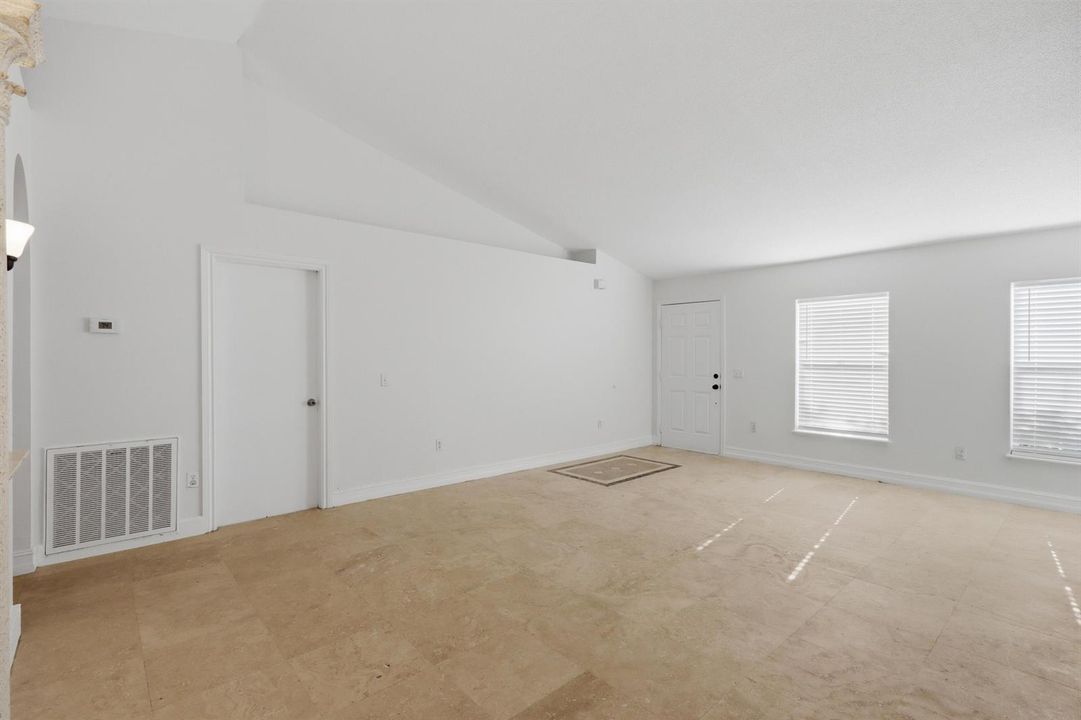 8_8. living room