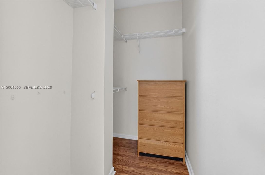В аренду: $2,750 (2 спален, 2 ванн, 1175 Квадратных фут)