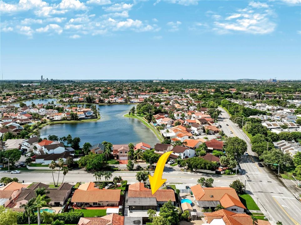 На продажу: $750,000 (3 спален, 2 ванн, 1638 Квадратных фут)