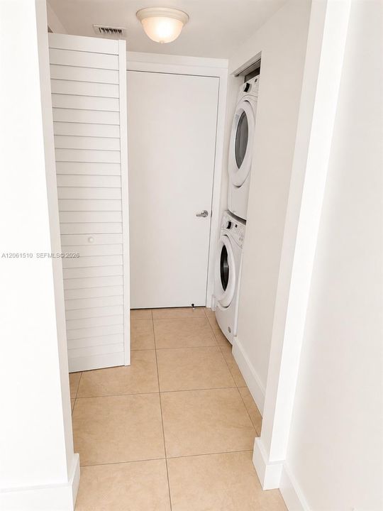 En Renta: $3,000 (1 camas, 1 baños, 952 Pies cuadrados)