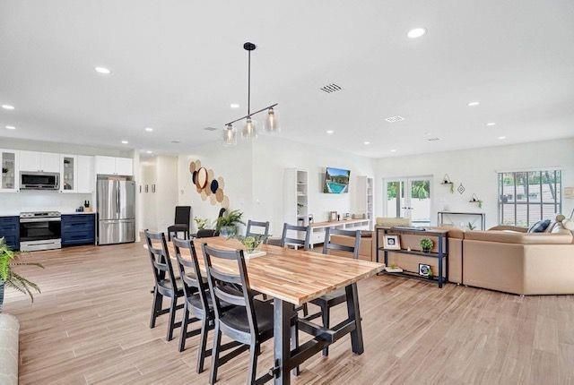 KITCHEN DINING GREAT ROOM