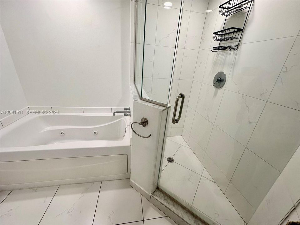 На продажу: $620,000 (2 спален, 2 ванн, 1197 Квадратных фут)