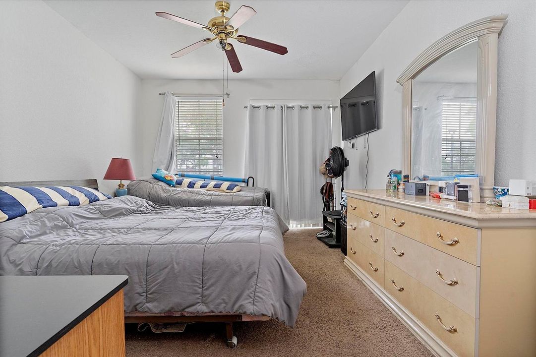 4331 Sw 160 Ave # 103 Miramar Fl 33027 -
