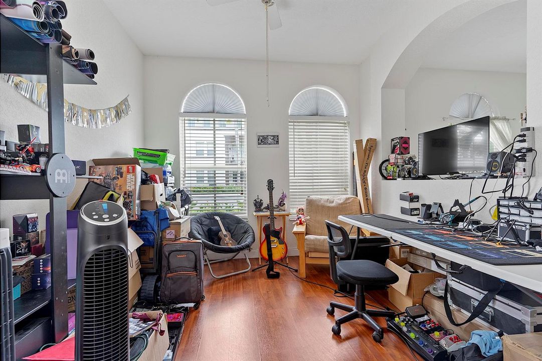 4331 Sw 160 Ave # 103 Miramar Fl 33027 -