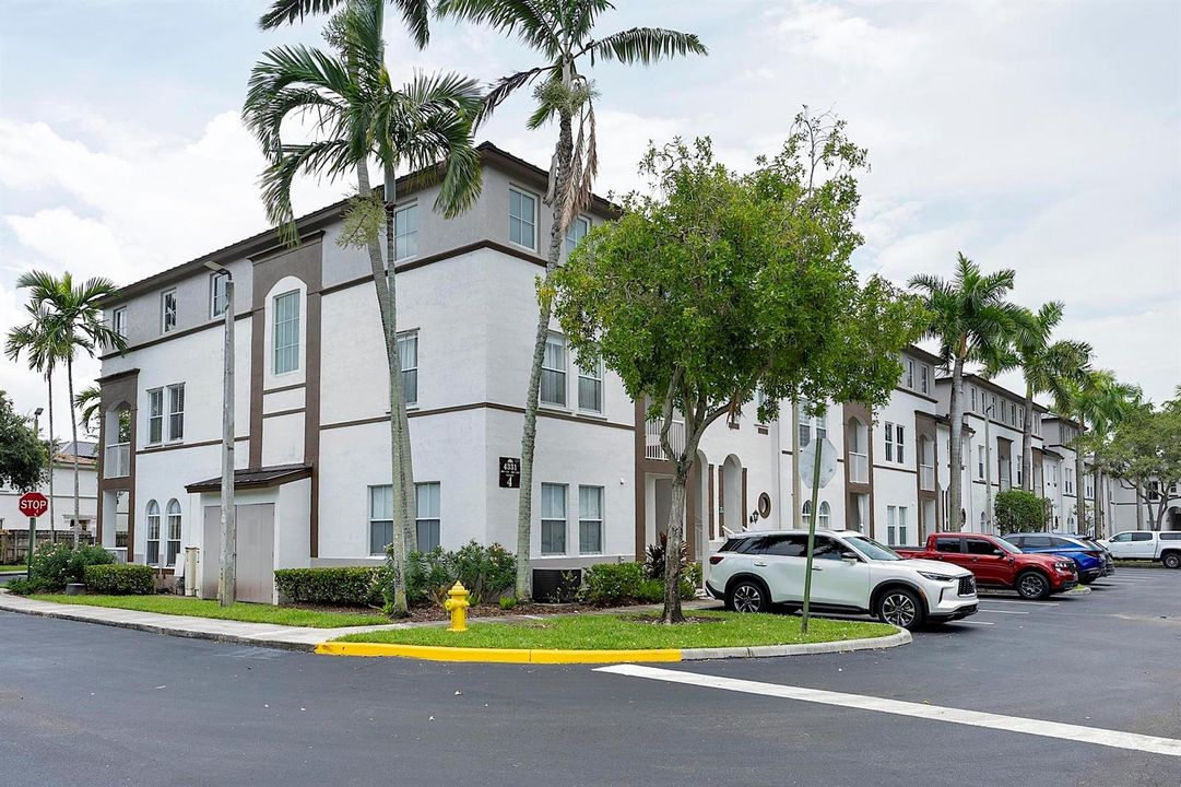 4331 Sw 160 Ave # 103 Miramar Fl 33027 -
