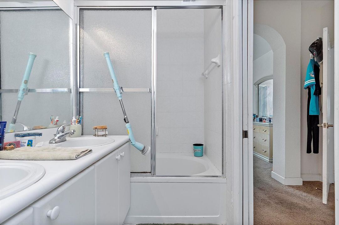 4331 Sw 160 Ave # 103 Miramar Fl 33027 -