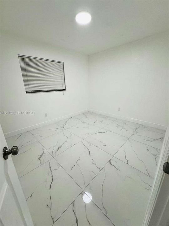 В аренду: $3,500 (4 спален, 2 ванн, 1415 Квадратных фут)