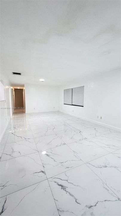 В аренду: $3,500 (4 спален, 2 ванн, 1415 Квадратных фут)
