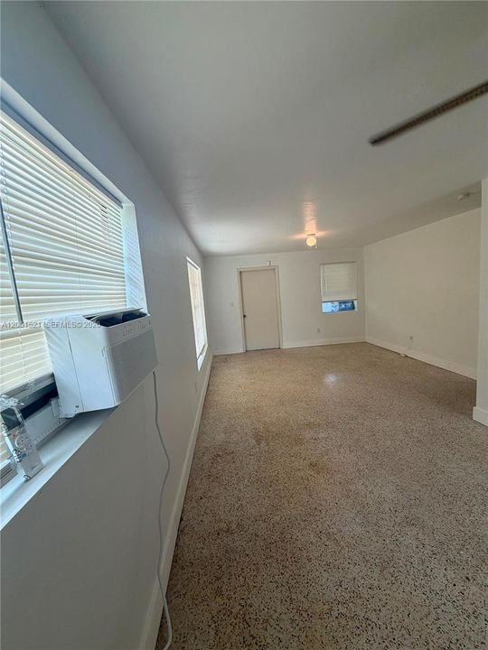En Venta: $525,000 (3 camas, 1 baños, 1070 Pies cuadrados)