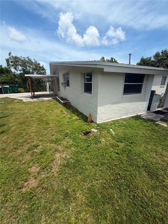 En Venta: $525,000 (3 camas, 1 baños, 1070 Pies cuadrados)
