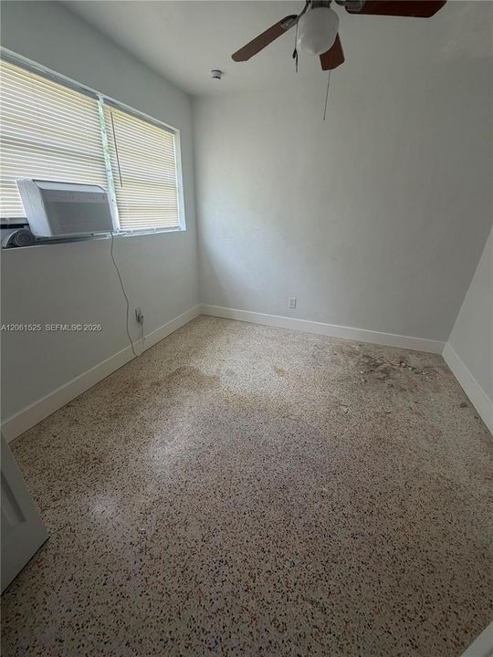В аренду: $2,995 (3 спален, 1 ванн, 1070 Квадратных фут)