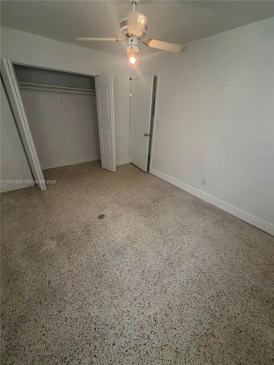 В аренду: $2,995 (3 спален, 1 ванн, 1070 Квадратных фут)