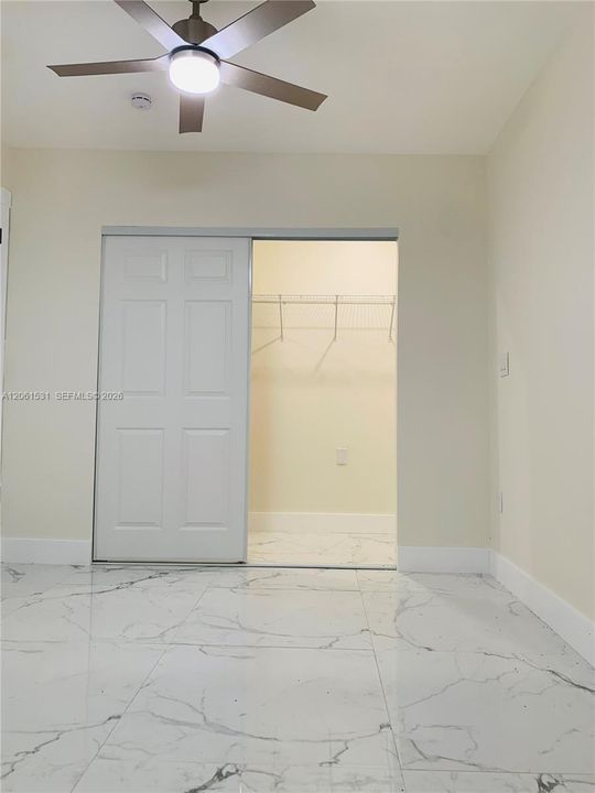 В аренду: $3,399 (3 спален, 1 ванн, 1025 Квадратных фут)