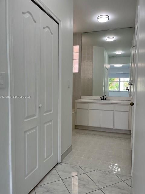 En Renta: $3,400 (3 camas, 2 baños, 1562 Pies cuadrados)